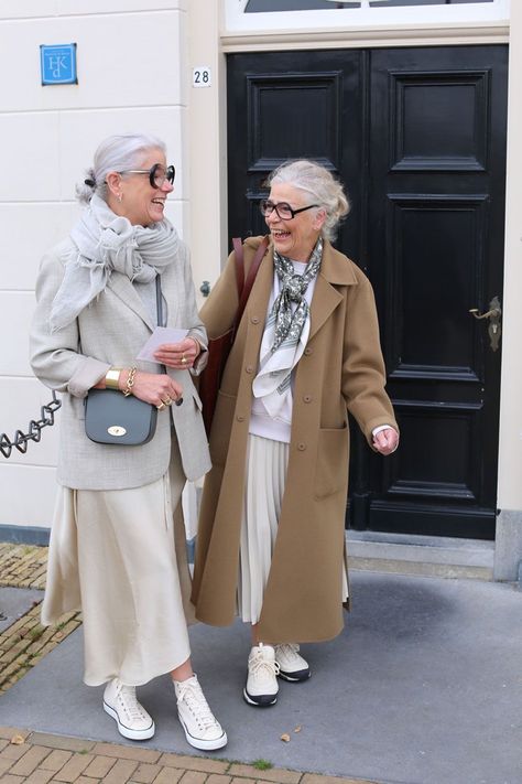 Older Woman Style, Old Woman Outfit, Older Women Outfits, Old Women Outfits, Old Woman Style, Old Lady Style, Old Women Fashion, Casual Chic Style Outfits, Moda Over 50