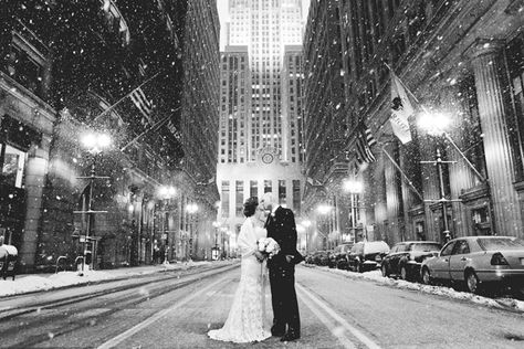 Winter Wedding in the city Winter Wedding Planning, Snowy Wedding, Winter Wedding Photos, Beautiful Beach Wedding, New York City Wedding, Winter Bride, Winter Wedding Ideas, Wedding Pic, Engagement Sessions