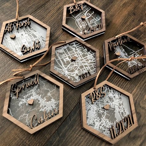 Personalized engraved map wooden and acrylic hexagon ornament Acrylic Laser Engraving Ideas, Laser Engraved Wedding Gifts, Acrylic Ideas Laser Cut, Wedding Laser Cut Ideas, Laser Engraving Ideas Acrylics, Laser Engraving Ideas Gifts, Acrylic Laser Projects, Laser Cut Gift Ideas, Laser Engraving Acrylic