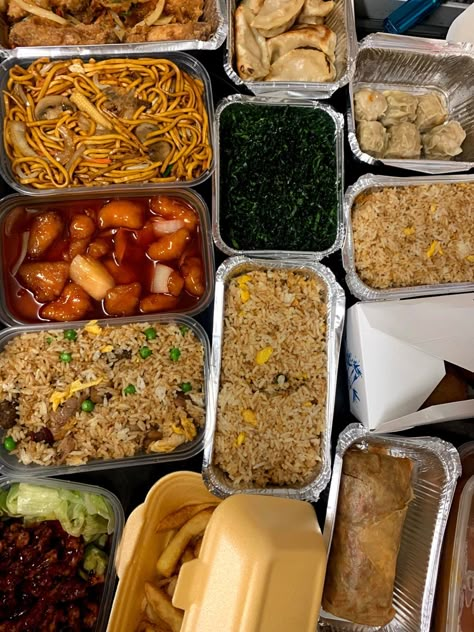 Uk Chinese Takeaway, Food Travel Aesthetic, Chinese Food Takeaway, Indian Takeaway Aesthetic, British Chinese Takeaway, British Chinese Food, Chinese Take Out Aesthetic, Chinese Takeaway Aesthetic, Chinese Takeout Aesthetic