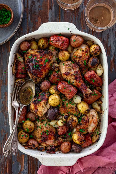 Chicken Sausage And Potatoes, Sausage Potatoes And Onions, Sausage Recipes Potatoes, Slow Roast Chicken, Roasted Chicken Dinner, Sausage Potato Casserole, Chicken Sausage Recipes, Sausage And Potatoes, Roast Chicken Dinner