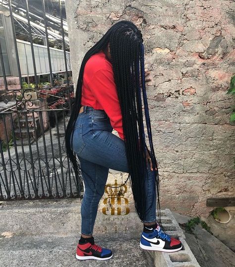 Long Box Braids With Beads, Box Braids With Beads, Styles Locs, Boohoo Outfits, Long Box Braids, Braids With Beads, Natural Hair Braids, African Braids Hairstyles, Braided Hairstyles For Black Women