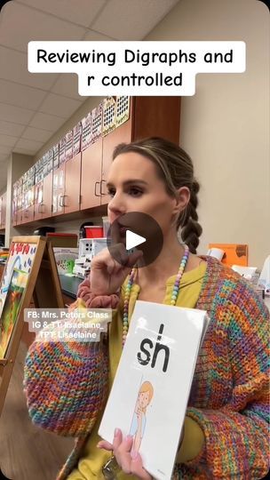 Prek Reading, Literacy Intervention, Farmhouse Classroom, Tactile Learning, Blends And Digraphs, Phonics Words, Phonics Kindergarten, Teaching Language Arts, Children's Rights