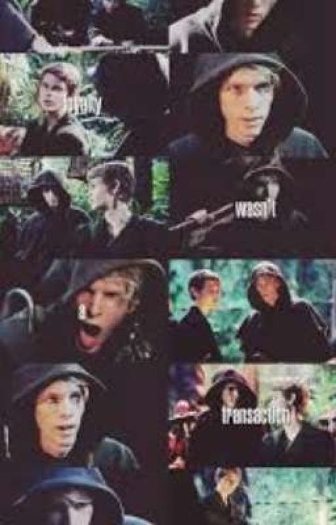 Captain Hook Ouat, Peter Pan Imagines, Peter Pan Wallpaper, Ouat Characters, Once Upon A Time Peter Pan, Robbie Kay Peter Pan, Peter Pan Movie, Peter Pan Ouat, Ouat Funny