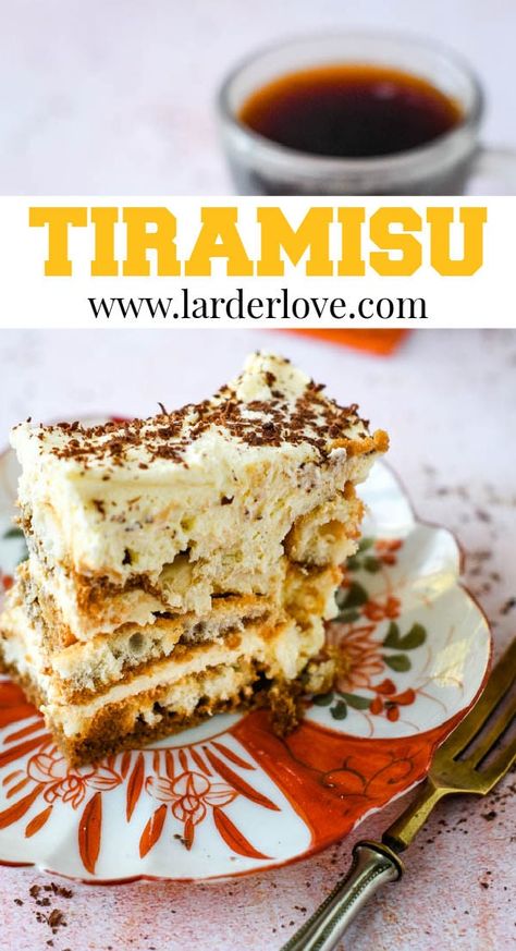 This 10 minute super easy tiramisu Italian trifle dessert is the perfect pudding for any time of year #tiramisu #tiramisutrifle #trifle #italiandesserts #italiantiramisu #eggfreetiramisu #larderlove Desserts No Eggs, Tiramisu Without Eggs, Italian Trifle, Tiramisu Italian, Tiramisu Trifle, Easy Tiramisu, Scottish Festival, Italian Tiramisu, Trifle Desserts