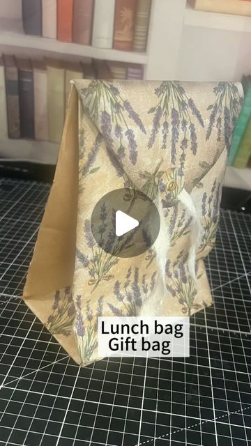 Mona Miyahira on Instagram: "Gift bag from lunch bags . DIY project #diy #papercrafting #diyprojects #diycrafts" Oc Crafts, Napkin Art, Upcycle Crafts, Decoupage Crafts, Paper Lunch Bags, Gift Containers, Paper Lunch, Gift Bags Diy, Diy Napkins