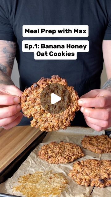 649K views · 13K likes | Meals with Max on Instagram: "How to make Banana Honey Oat Cookies 🍪  Meal Prep with Max: Episode 1   #mealswithmax" Oat Honey Bars, Banana Meal Prep, Breakfast Cookies With Banana, Oat And Banana Cookies, Oats And Banana Recipes, Banana Oats Recipes, Banana Oat Recipes, Easy Oat Recipes, Oats Banana Cookies