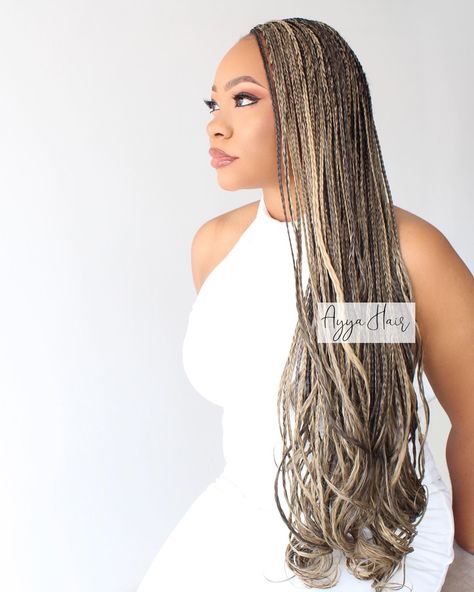 Light Braids, Full Braids, Ghana Trip, Different Braid Hairstyles, Wavy Hair With Braid, Brown Braids, Different Braids, French Curl, Blonde Braids