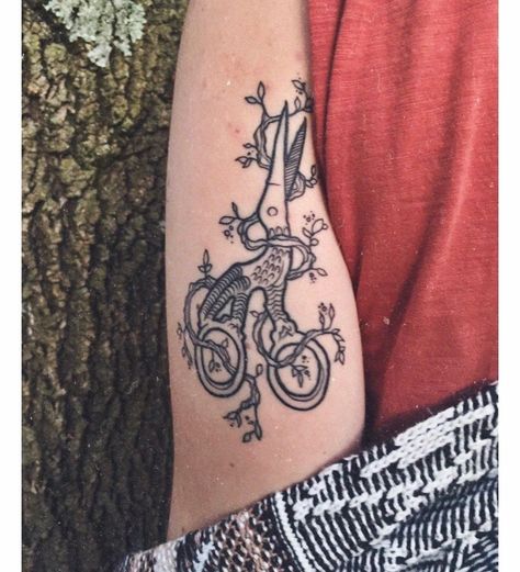 Over The Garden Wall Tattoo Ideas, Otgw Tattoo, Over The Garden Wall Tattoo, Bird Scissors, Gardening Tattoo, Tattoo Over Scar, 4 Tattoo, Wall Tattoo, Over The Garden Wall