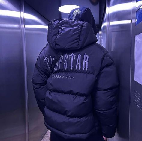 Trapstar Aesthetic Wallpaper, Trapstar Jacket Outfit, Trapstar Coat Aesthetic, Trapstar Drip, Black Trapstar Jacket, Drill Rap, Trapstar Puffer Jacket, Man Styling, Luxurious Outfits