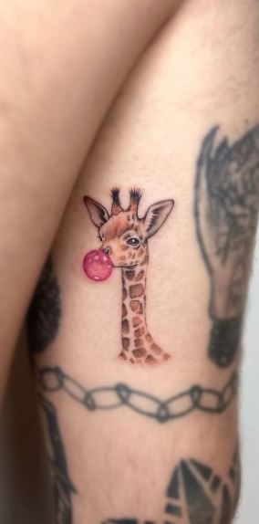 Baby Giraffe Tattoo, Tattoos Giraffe, Small Giraffe Tattoo, Pfp Animal, Tattoos Fish, Tattoo Fishing, Unique Animal Tattoos, Zebra Tattoos, Tattoos Ankle