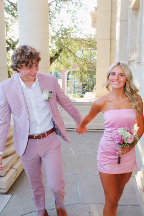 Pink Men Outfit Formal, Pink Hoco Dress With Date, Couple Hoco Poses Funny, Homecoming With Date, Hoco Looks For Guys, Cute Hoco Couple Poses, Hoco Pic Ideas With Date, Hoco Couple Picture Poses, Hoco Inspo Couple