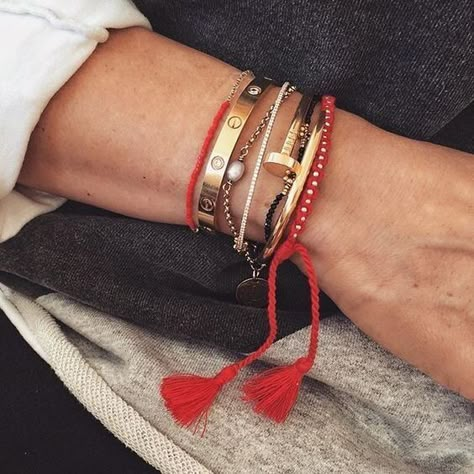 Arm Party, Cartier Love Bracelet, Jewelry Inspo, Love Bracelets, Mode Inspiration, Arm Candy, Bracelet Stack, Silver Bracelets, Cartier