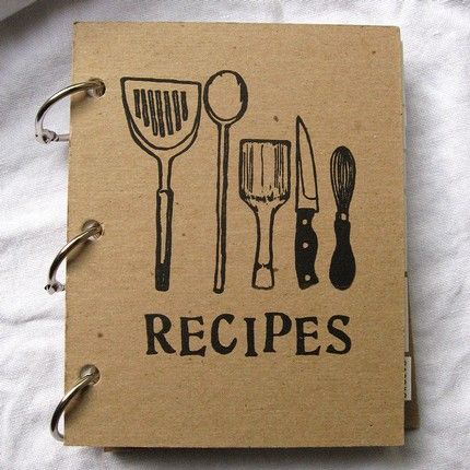 Eco Friendly Wedding Favors, Recipe Book Covers, Homemade Recipe Books, Diy Cookbook, Recipe Book Diy, Hcg Recipes, Menue Design, Diy Buch, Pampered Chef Recipes