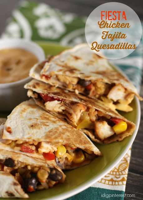 Recipes Quesadillas, Chicken Fajita Quesadillas, Tyson Chicken, Chicken Fajita Casserole, Fiesta Chicken, Mixed Veggies, Nacho Cheese Sauce, Chicken Fajita, Summer Meal