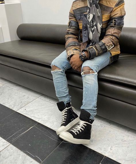 Rick Owens Converse Outfit Men, Rick Owen Outfit Men, Men Rick Owens Outfit, Cute Rick Owen Outfits, Rick Owens Outfit Men, Rick Owens Memphis Jeans, Rick Owen Outfit, Rick Owens Shoes Outfit, Rick Owens Outfit