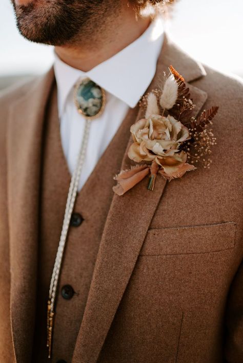 Fall Wedding Suits, Fall Groom, Wedding Groomsmen Attire, Groom Details, Glamping Tent, Mens Wedding Attire, Groom Wedding Attire, Wedding Suits Groom, Wedding Groomsmen