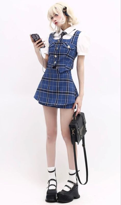 Casual Pose Reference, Blue Plaid Skirt Outfit, Y2k Vest, 3 Piece Dress, Modern Y2k, Plaid Skirt Outfit, Blue Plaid Dress, Plaid Outfits, Retro Tops