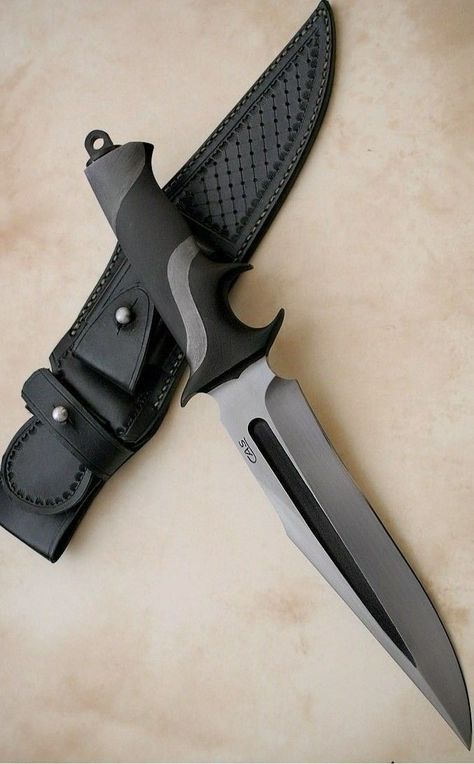 Knife Aesthetic, Pretty Knives, Tactical Gear Loadout, Cool Swords, Knife Collection, Outdoor Enthusiast, Cool Knives, Survival Gear, Axes