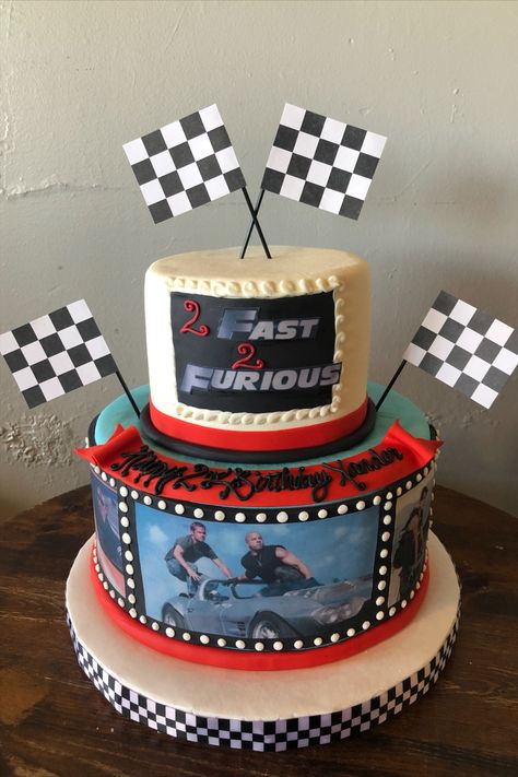 2 Fast 2 Furious Cake, Fast And Furious Cakes Birthday, Fast And Furious Cake Ideas, Fast And Furious Party, Fast And Furious Birthday, Car Cakes For Boys, 2 Fast 2 Furious, Fast 2 Furious, Two Fast Birthday