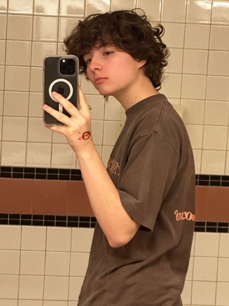 Wavy Male Haircut, Short Curly Masc Haircuts, Haircuts Masculine, Short Fluffy Hair Boy, Haircuts Brown Hair, Transmasc Hair, Short Fluffy Haircuts, Fluffy Haircuts, Haircuts Male