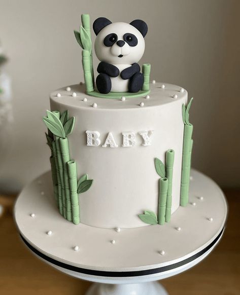 Panda Cake Design, Themed Cake Ideas, Panda Bear Cake, Panda Birthday Cake, Bolo Panda, Father's Day Cake, Cake Designs For Boy, Panda Cake, Panda Birthday Party