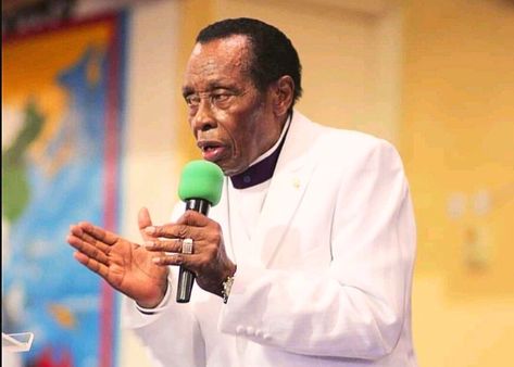 African Apostle, Ezekiel Guti, the founder of the Zimbabwe Assemblies of God Africa (ZAOGA), turns 100 years old today. Ezekiel 11:19, Zulu And Zephyr, Great Zimbabwe Ruins, Ezekiel 37:4-5, Zimbabwe History, Assemblies Of God, Spiritual Transformation, Christian Education, Career Education