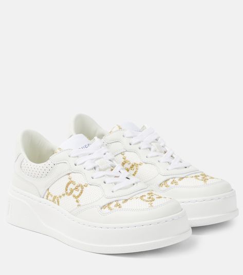 Tenis Gucci, Spring Sunglasses, Minimal Shoes, Gucci Shoes Sneakers, White Sneakers Women, Rings Jewelry Fashion, Brown Sneakers, Latest Sneakers, Gucci Shoes