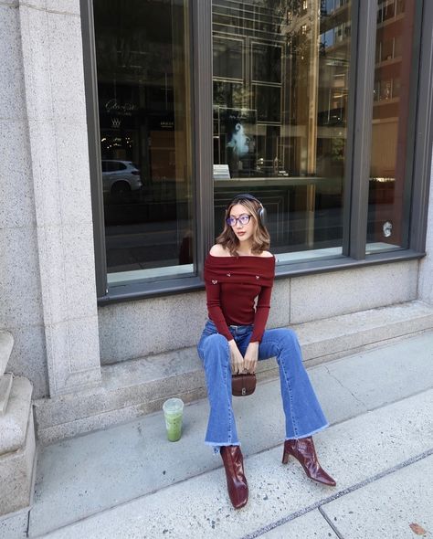 When in doubt wear red? ❣️❣️ . Off shoulder top @chicwish #chicwish Flare jeans @ymijeans code melzzie . . Red outfit ideas, red outfit inspo, fall fashion trends 2024, minimal street style, Vancouver fashion blogger, fall fashion 2024 Red Outfit Ideas, Outfit Ideas Red, Red Off Shoulder Top, Vancouver Fashion, Minimal Street Style, 2024 Outfits, Wear Red, Fashion 2024, Off Shoulder Top