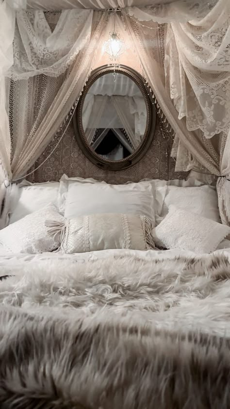 Goth Room, Gothic Room, White Gothic, Gothic Bedroom, White Goth, Goth Home, Gothic Home, Vintage Room, Dream Room Inspiration