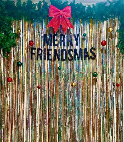 Snap your photo-ready friends and fam under a sparkley backdrop filled with holiday cheer! Christmas Party Backdrop, Party Photo Backdrop, Christmas Backdrops, Simple Holidays, Holiday Photos, Photo Backdrop, Backdrops For Parties, Winter Holidays, Merry And Bright