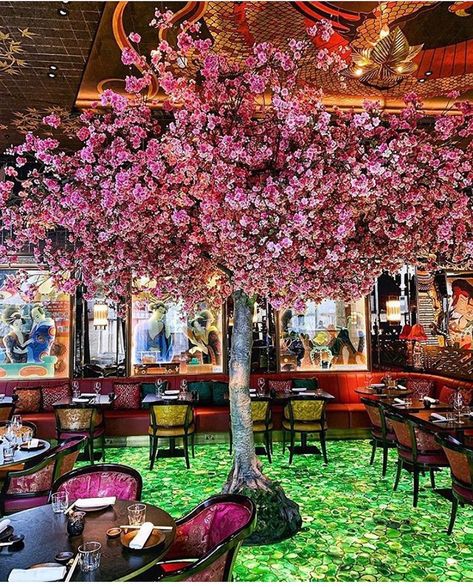 Comino Couture London’s Instagram profile post: “Pretty London Restaurants 🌺🌸🌺🌸 @theivyasiastpauls ✨ . #dreamyrestaurant #love #london #sunday #cominocouture 💋” The Ivy Asia, Ivy Restaurant, Restaurant Design Inspiration, Tree Restaurant, Japanese Tree, Industrial Restaurant, Fancy Restaurants, London Interior, Casual Dining Restaurant