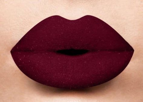 31 Super Sexy Lips Inspirations Maquillage Kylie Jenner, Maquillage Yeux Cut Crease, Lips Inspiration, Lip Colours, Make Up Inspiration, Batons Matte, Dream Prom, Makeup Stuff, Hoco Makeup