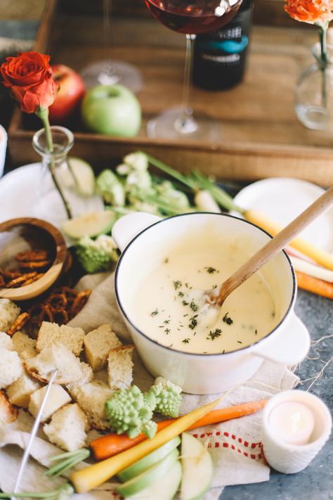 Romantic Classic Fondue for Two — College Housewife Beef Fondue, Fondue For Two, Cooking Mustard Greens, Fondue Recipes Meat, Mayonnaise Sauce, Fondue Dinner, Meatloaf Recipes Healthy, Seasonal Eating, Recipe Beef