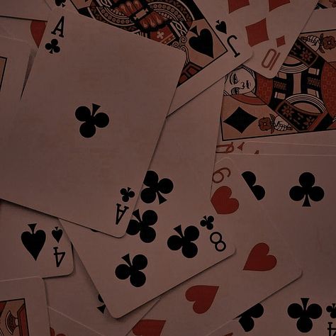 Ace Of Clubs Aesthetic, Spade Card Aesthetic, Ace Of Spades Aesthetic Book, Ace Of Spades Book Aesthetic, Cards Aesthetic Dark, House Of Cards Aesthetic, Ace Card Aesthetic, Ace Of Spades Book, Ace Of Spades Aesthetic