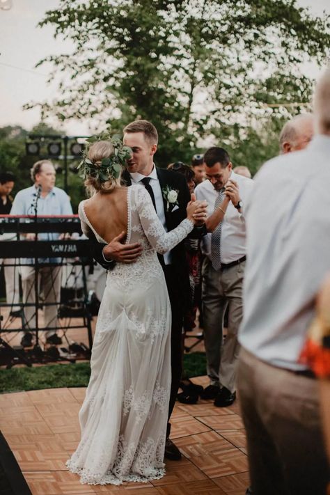 Dreamers And Lovers, Lakefront Wedding, Bride And Groom, Outdoor Wedding, Wedding Reception, The Bride, Aurora, Wedding Gowns, Weddings