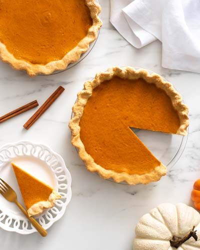 Gf Pastry, Traditional Pumpkin Pie, Pie Ideas, Baking Pies, Cake Carrot, Pie Fillings, Pumpkin Pie Recipe Easy, Recipe For Two, Christmas Meal