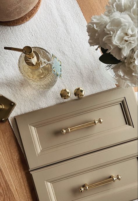 Behr Pure Earth, Pure Earth Paint Behr, Taupe Dresser Painted Furniture, Malm Painted, Drawer Fronts Ideas, Beige Dresser Furniture, Tan Painted Furniture, Beige Furniture, Beige Dresser