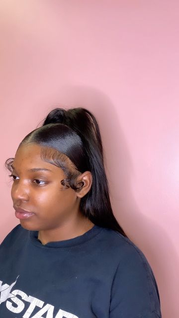 Middle Part Half Up Half Down Claw Clip, Claw Clip Half Up Half Down Natural Hair, Claw Clip Quick Weave, Middle Part Half Up Half Down, Half Down Claw Clip, Packing Gel, Wigs Styles, Extended Ponytail, Protective Hair