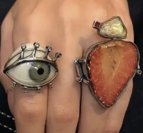 Red Whimsigothic, Eyeball Ring, Avant Garde Jewelry, Human Behavior, Jolie Photo, An Eye, Stone Settings, Pretty Pictures, Aesthetic Pictures