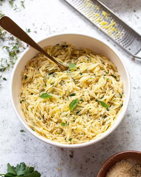 Butter Orzo Recipes, Knorr Butter And Herb Pasta Copycat, Garlic Butter Orzo, Pesto Orzo Pasta, Chickpea Orzo Recipes, Orzo Side Recipes, Greek Orzo Recipes, Orzo Side Dish Recipes, Creamy Garlic Orzo