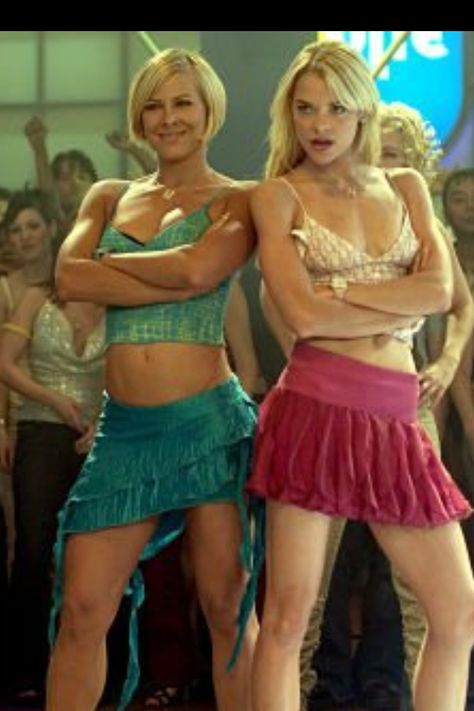 Brittany Daniel 2000s Movie Fashion, White Chicks Movie, Brittany Daniel, Brittney Daniel, Chick Outfit, Jamie King, Jaime King, 2000s Fashion Trends, White Chicks