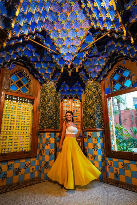 Casa Vicens inside Casa Vicens Barcelona, Barcelona Spain Travel, Travel Destinations Bucket Lists, Travel Locations, Living Abroad, Spain Travel, Barcelona Spain, Granada, Travel Experience