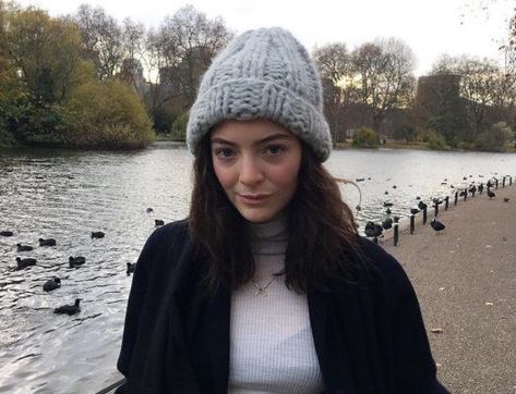 Stop Gossiping, Lorde Hair, Best Mate, St James, Lorde, Music Artists, Style Icons, Pretty People, Beautiful People