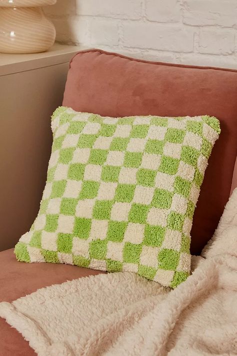 Urban Outfitters Pillows, Punk Bedroom, Funky Pillows, Vintage Style Rugs, Preppy Room, Tufted Cushion, Room Planning, Bedroom Refresh, Decorate Your Room