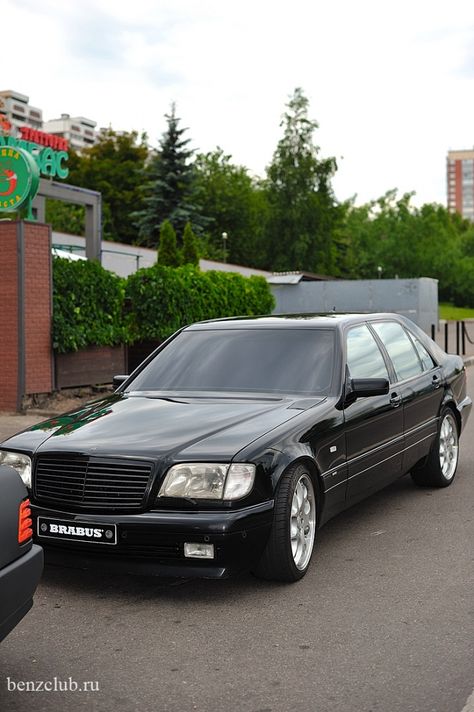 Mercedes W140, Old Mercedes, Mercedes Benz Maybach, Mercedes Benz Classic, Mercedes Car, Street Racing Cars, Mercedes Benz Cars, Benz Car, Benz S