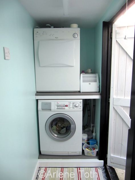 Outhouse Utility Room Ideas, Outhouse Utility Room, Shed Utility Room, Outdoor Laundry Rooms Shed, Shed Laundry Room, Outside Laundry Room, Brick Shed, Converted Shed, Outdoor Laundry Rooms