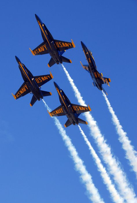 US Navy "Blue Angels" planes in formation Navy Planes, Blue Angles, Us Navy Blue Angels, The Saturday Evening Post, Go Navy, Navy Life, Air Planes, Angels Pictures, Saturday Evening Post