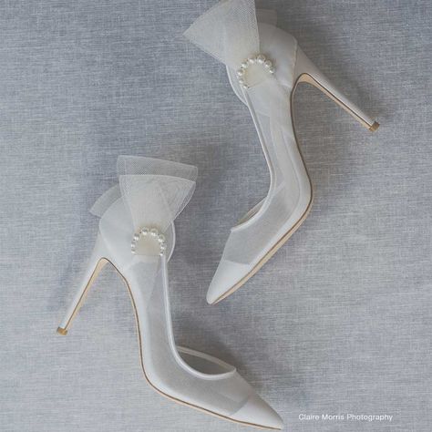 Modern Bow Wedding Shoes - Classic & Trendy | Bella Belle Mesh Wedding Shoes, Tulle Heels, Bow Wedding Shoes, Shoes With Bows, Shoes For Brides, Autumn Shoes, Tulle Bow, Mesh Bows, Bow Wedding