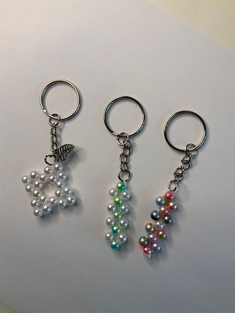 Handmade Pearl Keychains - Etsy UK Backpack Charms Diy, Zest Soap, Pearl Keychain, Keychain Beads, Backpack Charm, Bracelets Set, Organic Shea Butter, Diy Crafts For Gifts, Diy Charms